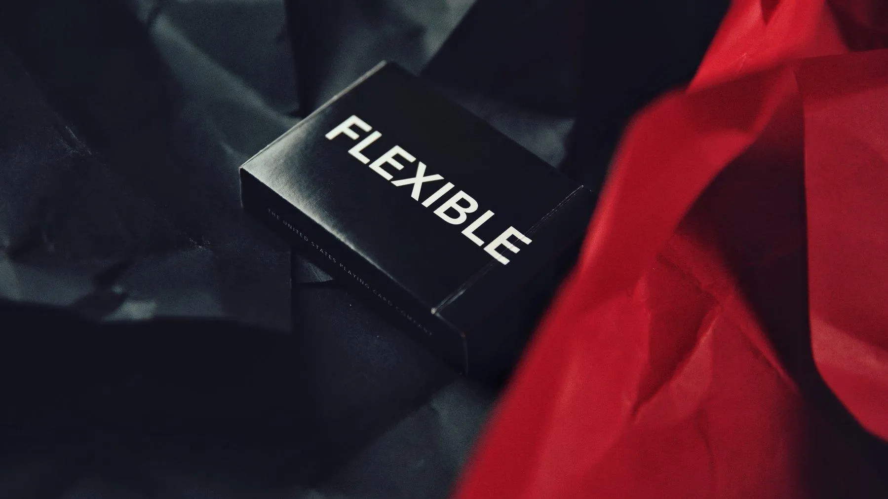 FLEXIBLE (Black)