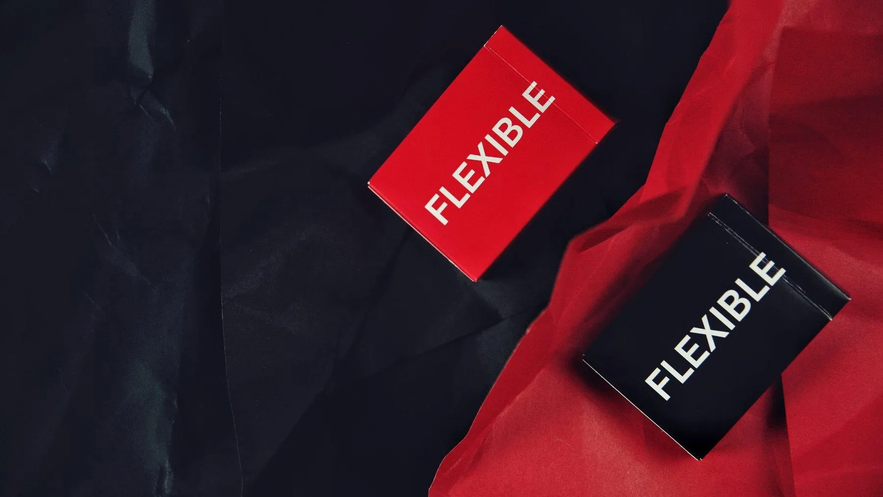 FLEXIBLE (Black)