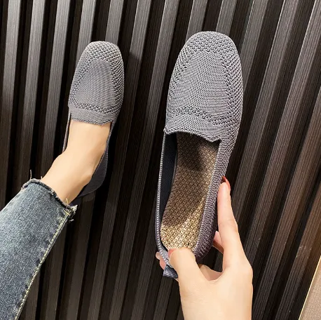 Luna - Women's Shoes