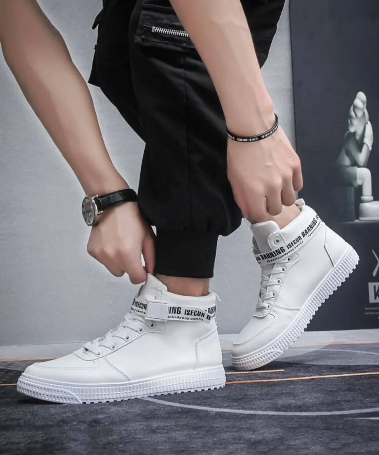 Men’s letter patch lace up front high top skate shoes