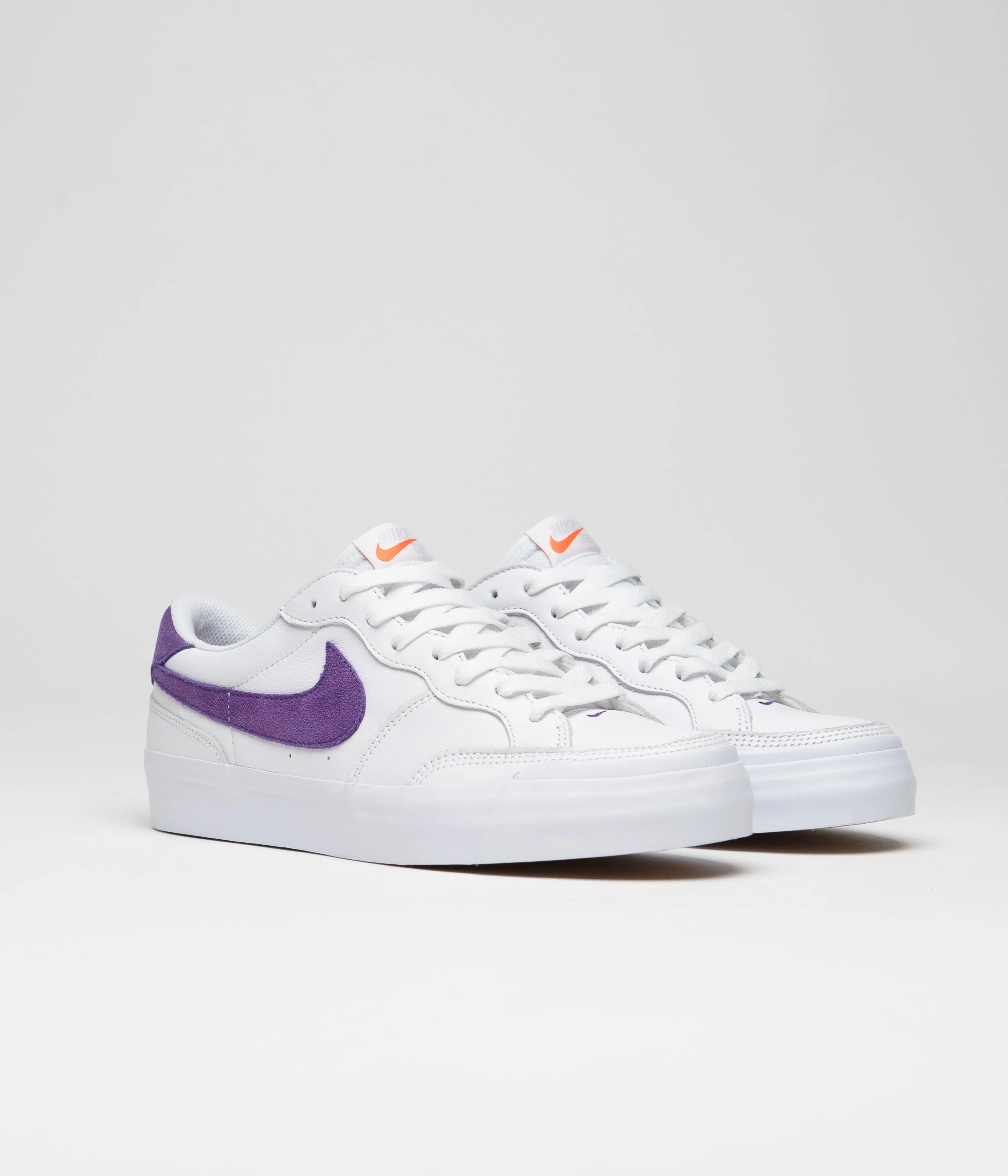 Nike SB Pogo Plus Shoes - White / Court Purple - White - Gum Light Brown