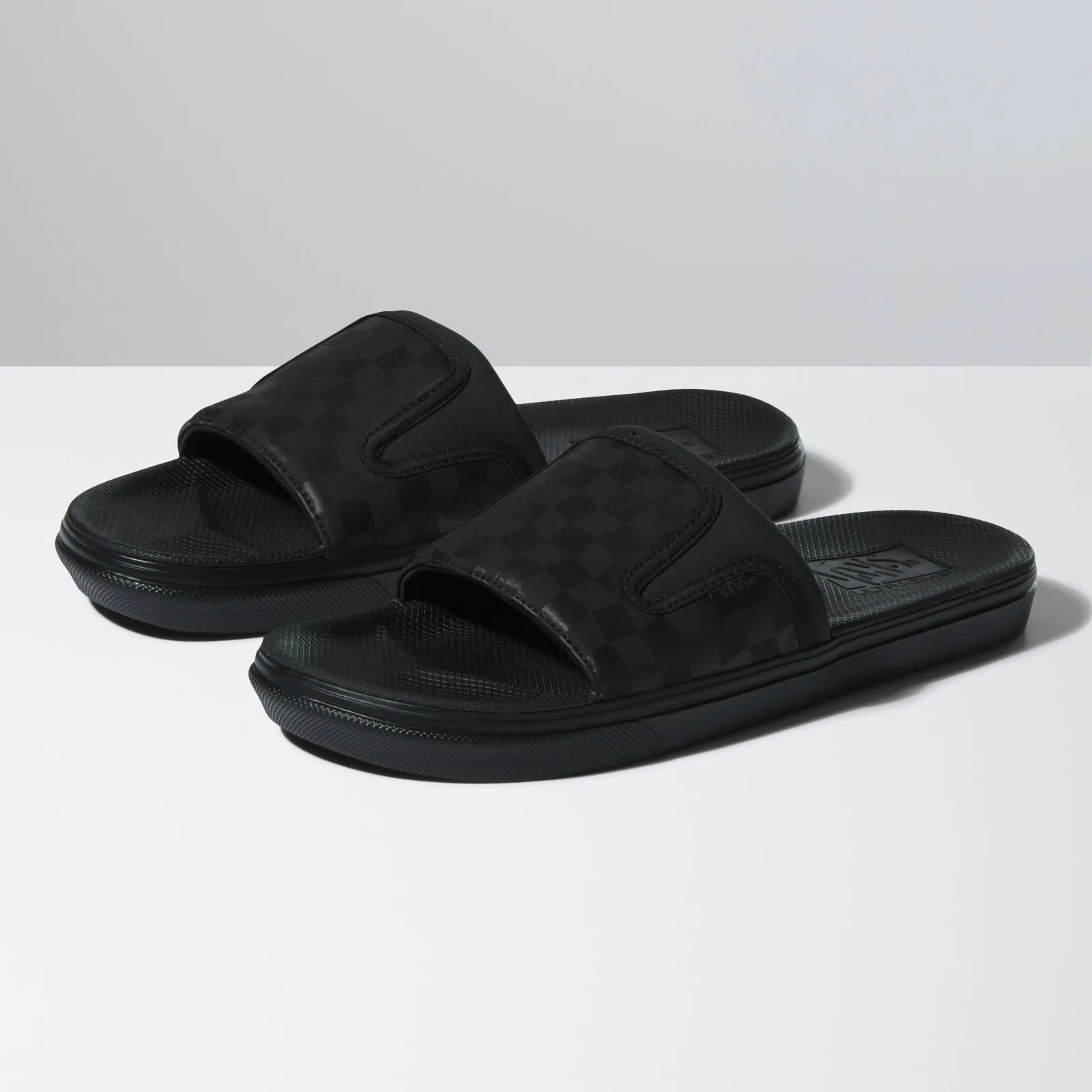 Vans UltraCush Checkerboard Slide-On - Blackout